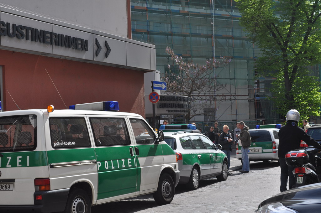 Wieder Beziehungsdrama Koeln Jakobstr P01.JPG